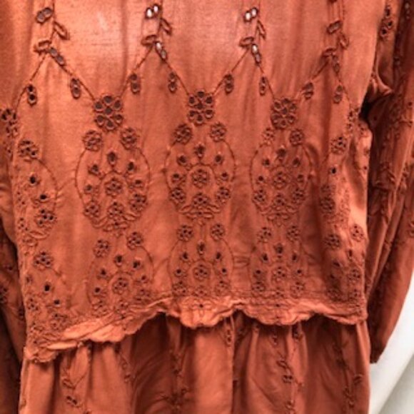 American Eagle Boho Eyelet Peplum Blouse Burnt Orange Medium Tassel Ties - Picture 4 of 9